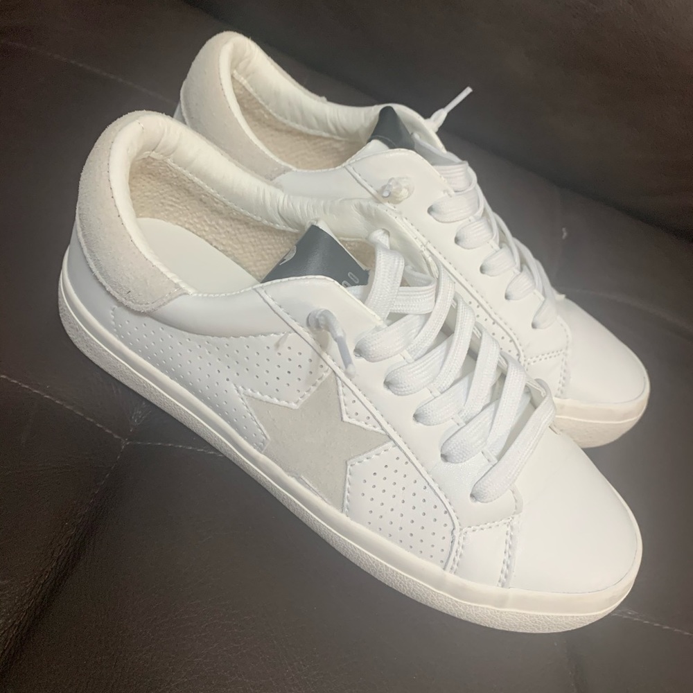 Starling Flatform Sneaker